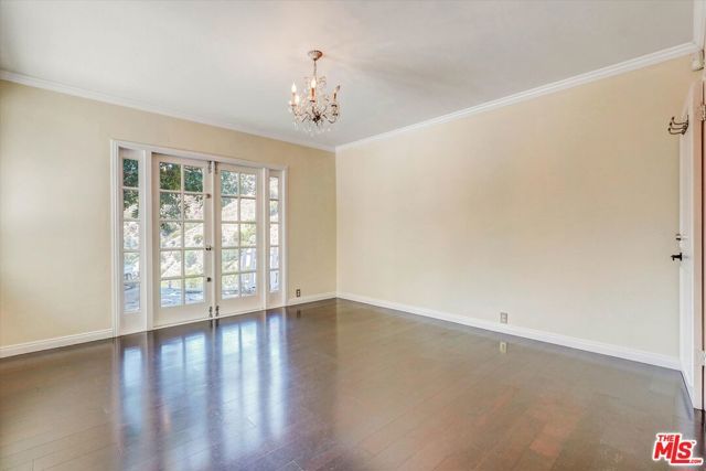 2200 Outpost Drive, Los Angeles, CA 90068
