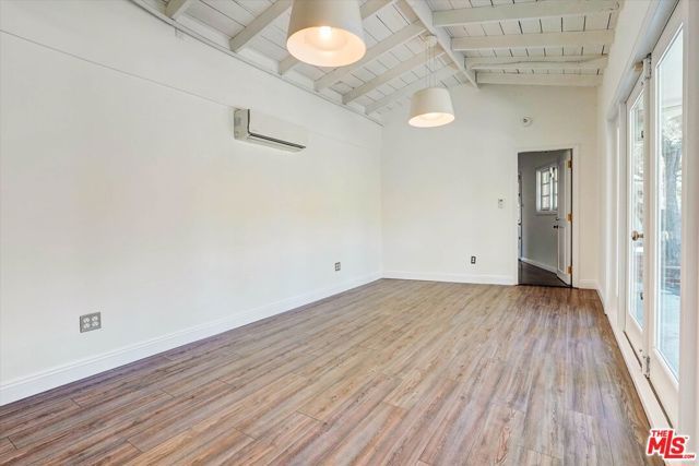2200 Outpost Drive, Los Angeles, CA 90068