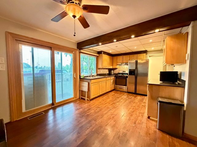 421 Standish Court, Bolingbrook, IL 60440