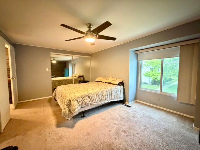421 Standish Court, Bolingbrook, IL 60440