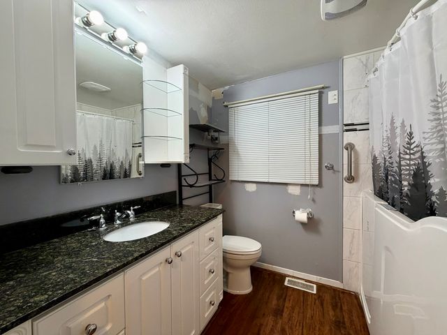 421 Standish Court, Bolingbrook, IL 60440