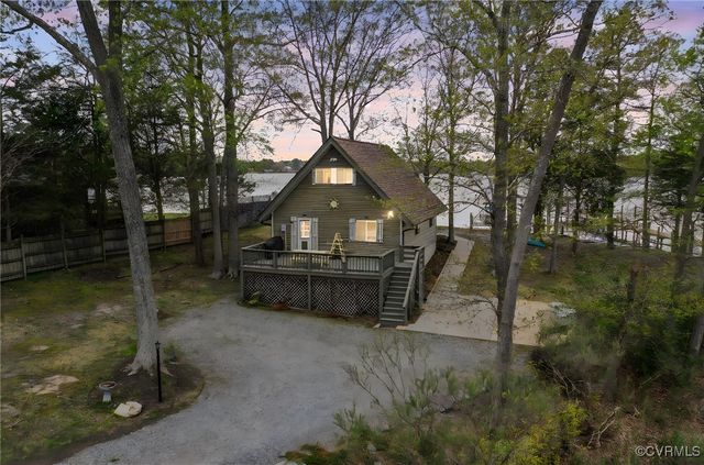 167 Grandview Landing, Coles Point, VA 22469