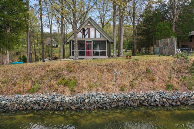 167 Grandview Landing, Coles Point, VA 22469