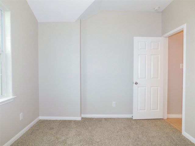 101 Kincaid Drive, Sanger, TX 76266