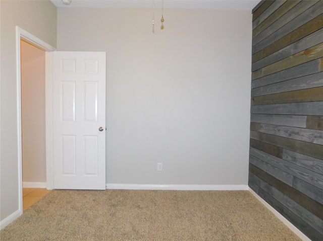 101 Kincaid Drive, Sanger, TX 76266