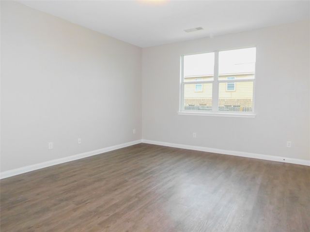 101 Kincaid Drive, Sanger, TX 76266