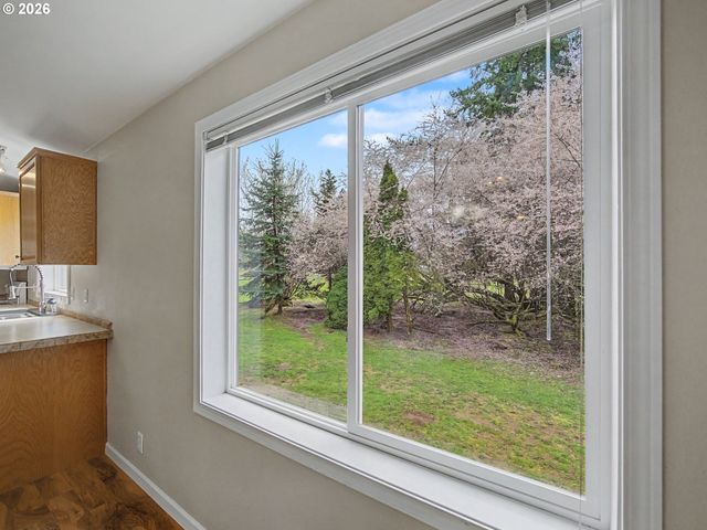 28380 Se SPRING St, Boring, OR 97009