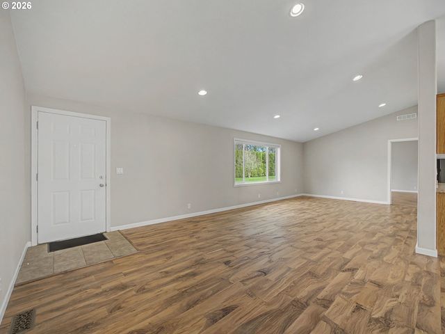 28380 Se SPRING St, Boring, OR 97009