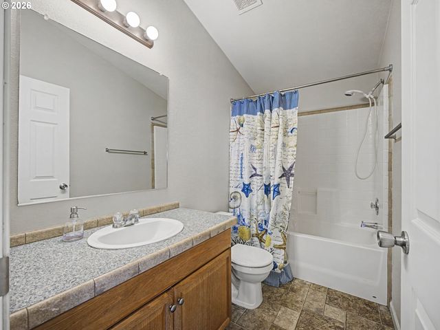 28380 Se SPRING St, Boring, OR 97009