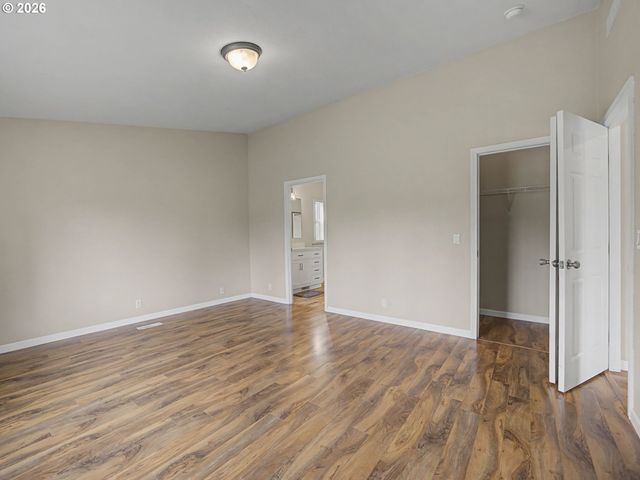 28380 Se SPRING St, Boring, OR 97009