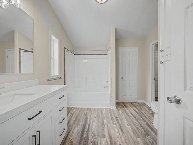 28380 Se SPRING St, Boring, OR 97009