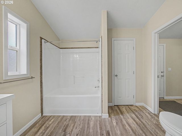 28380 Se SPRING St, Boring, OR 97009