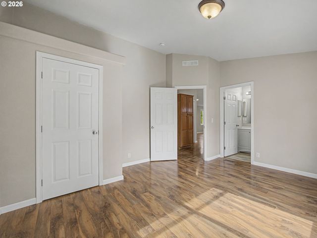 28380 Se SPRING St, Boring, OR 97009