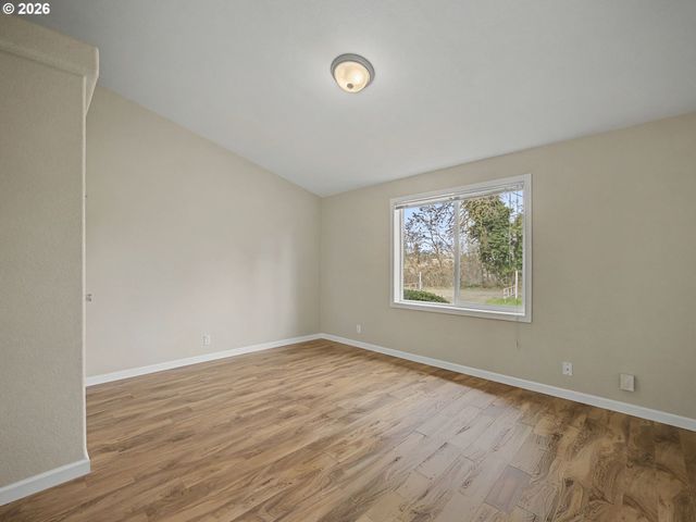 28380 Se SPRING St, Boring, OR 97009