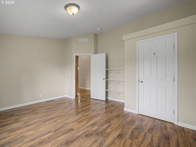 28380 Se SPRING St, Boring, OR 97009