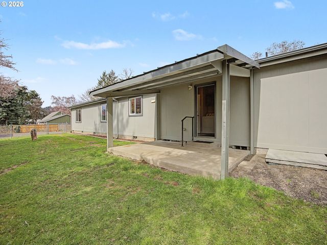 28380 Se SPRING St, Boring, OR 97009