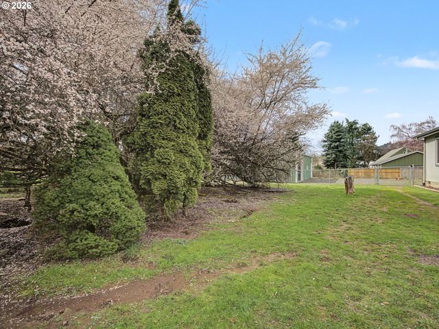 28380 Se SPRING St, Boring, OR 97009