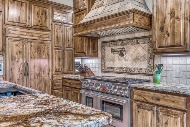 1851 Deer Park Drive, College Station, TX 77845