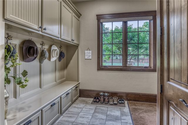 1851 Deer Park Drive, College Station, TX 77845