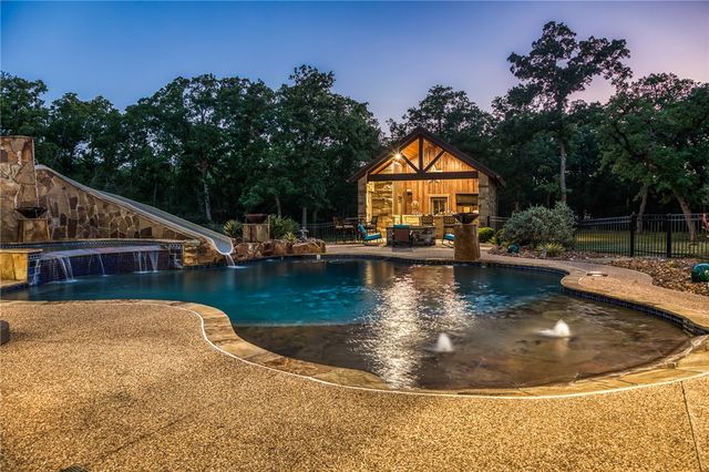 1851 Deer Park Drive, College Station, TX 77845