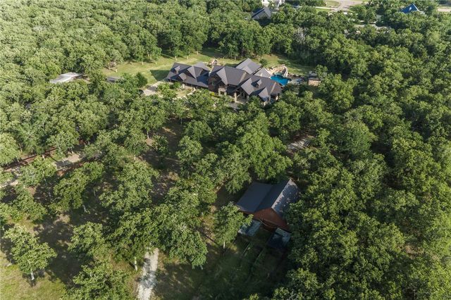 1851 Deer Park Drive, College Station, TX 77845