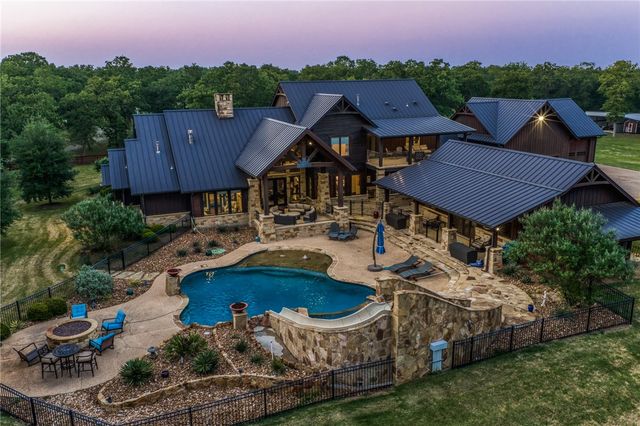 1851 Deer Park Drive, College Station, TX 77845
