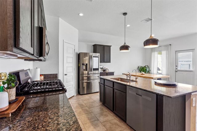 7510 Carson Court, Rosharon, TX 77583