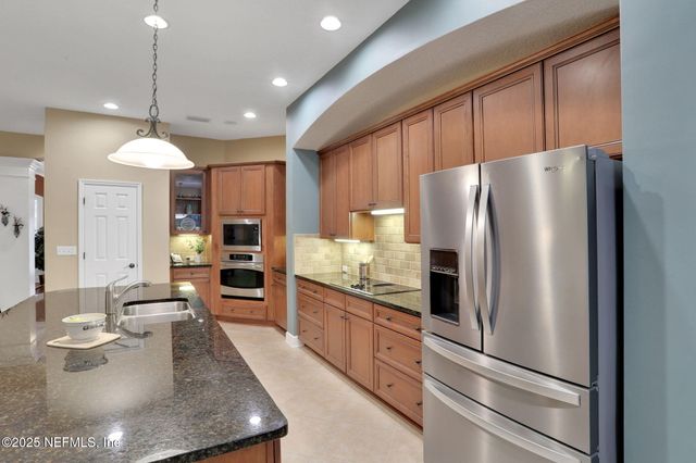 1999 BRIDGEWOOD Drive, Orange Park, FL 32065
