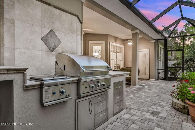 1999 BRIDGEWOOD Drive, Orange Park, FL 32065
