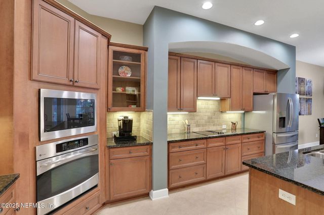 1999 BRIDGEWOOD Drive, Orange Park, FL 32065