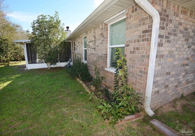 10044 Centre St, Pensacola, FL 32506