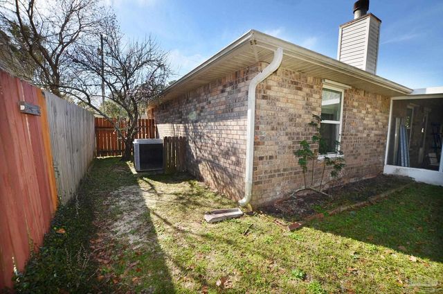 10044 Centre St, Pensacola, FL 32506