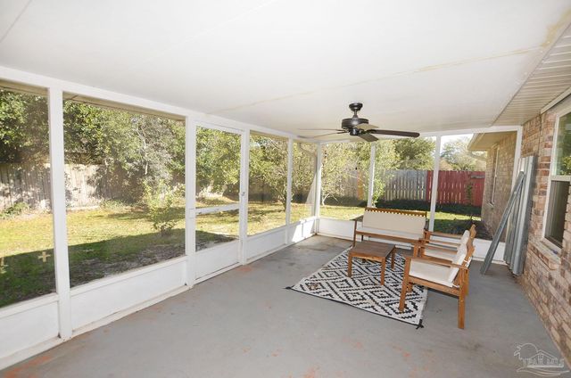 10044 Centre St, Pensacola, FL 32506