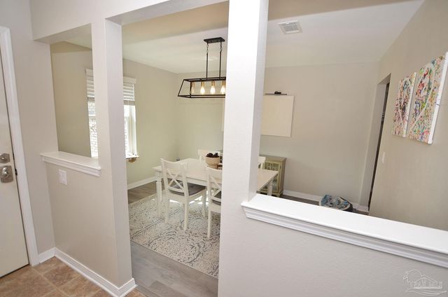 10044 Centre St, Pensacola, FL 32506