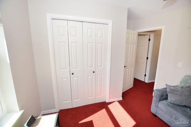 10044 Centre St, Pensacola, FL 32506