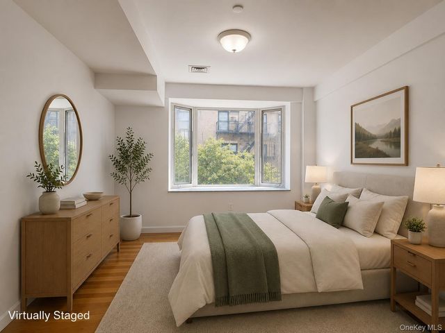 140-75 Ash Avenue 4B, Flushing, NY 11355