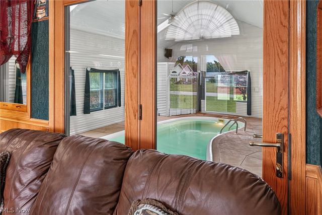 12 Lake Breeze Drive, Conneaut, OH 44030