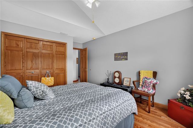 12 Lake Breeze Drive, Conneaut, OH 44030
