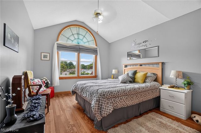 12 Lake Breeze Drive, Conneaut, OH 44030
