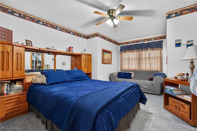 12 Lake Breeze Drive, Conneaut, OH 44030
