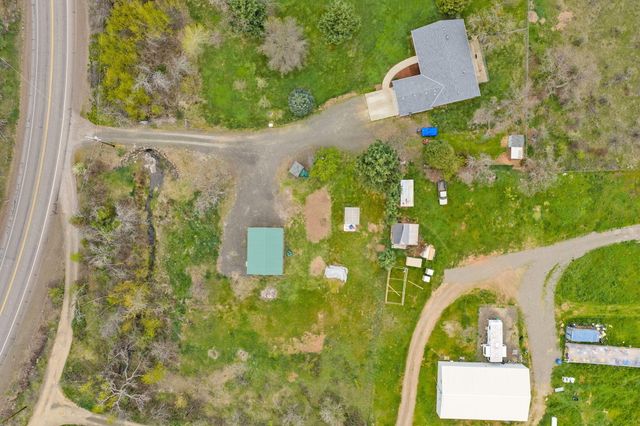 5498 Butte Falls Highway, Eagle Point, OR 97524