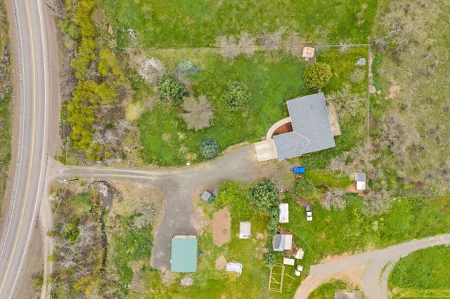 5498 Butte Falls Highway, Eagle Point, OR 97524