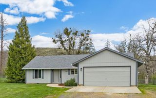 5498 Butte Falls Highway, Eagle Point, OR 97524