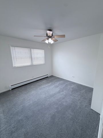 7005 99th Street 2W, Chicago Ridge, IL 60415