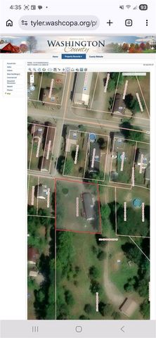 93 South St, Centerville, PA 15417
