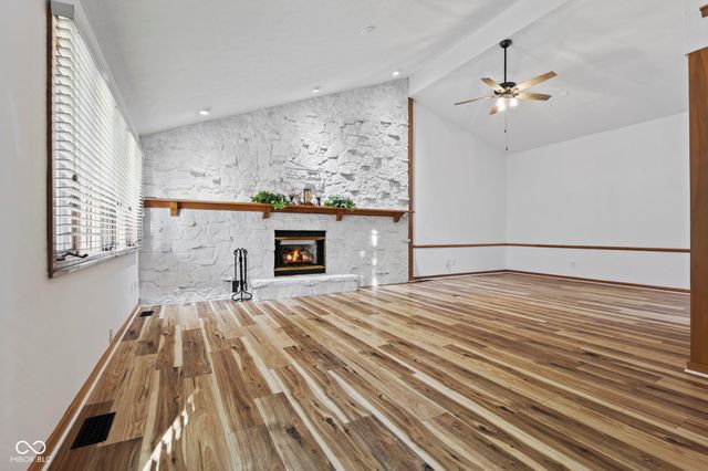305 Sandbrook Drive, Noblesville, IN 46062