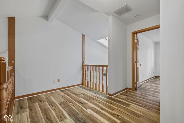 305 Sandbrook Drive, Noblesville, IN 46062