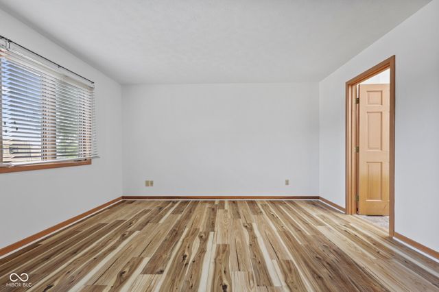 305 Sandbrook Drive, Noblesville, IN 46062