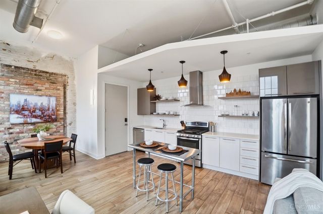 813 Broadway Street, Cincinnati, OH 45202
