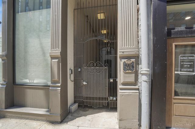 813 Broadway Street, Cincinnati, OH 45202